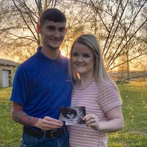 Meet your Posher, Macey